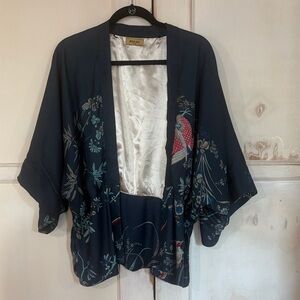 Beulah Navy Floral Kimono